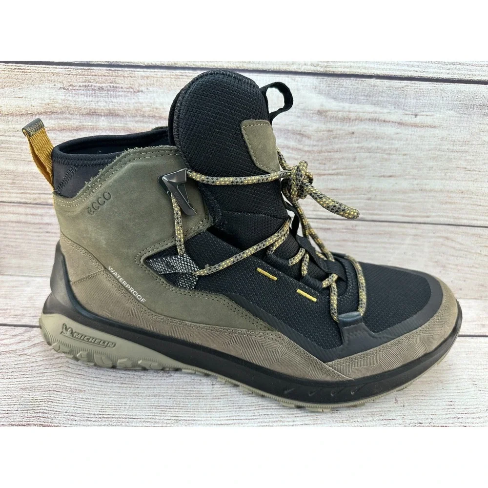 ECCO Ultra Terrain Waterproof Mid-cut Hiking Boot Mens Size 9-9.5 Tarmac Leather